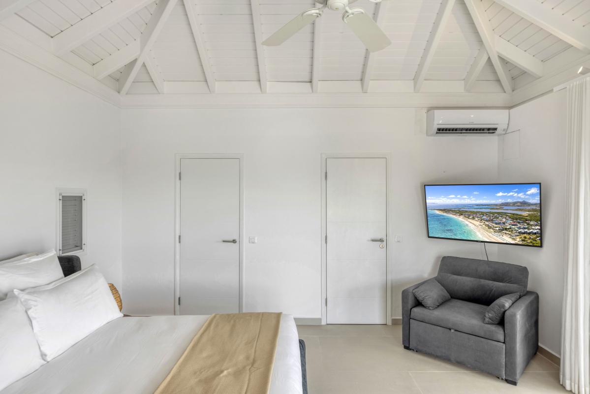 19.Location Villa piscine vue mer Terres Basses Saint Martin